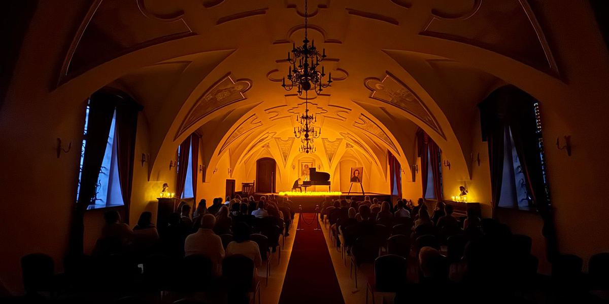 Chopin Concert By Candle Glow  Krakw 2