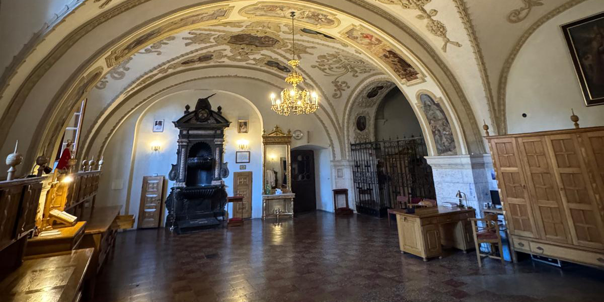 Cztery Pory Roku I Skarbiec Karmelitw 1